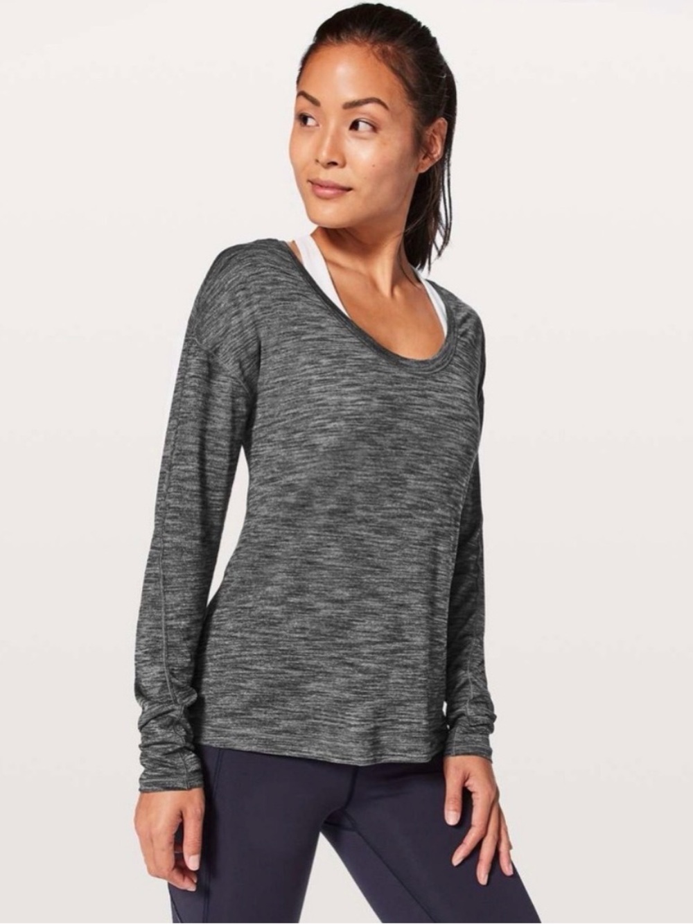 lululemon athletica Meant to Move Women's Scoop Neck Long Sleeve Heathered Black